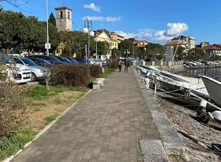 Casa Renoir A Due Passi Dal * 韦尔巴尼亚
