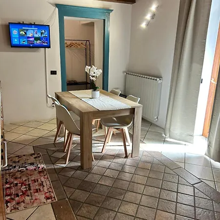 公寓 Casa Renoir A Due Passi Dal 韦尔巴尼亚